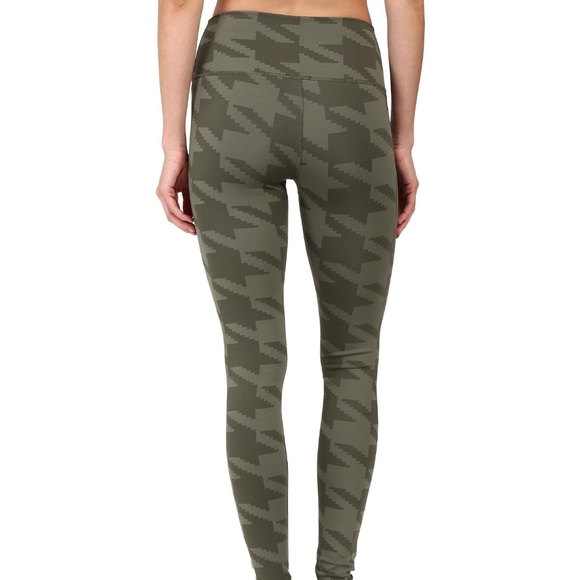 Alo Yoga High Waist Airbrush Legging Yoga Pants - Picture 3 of 5